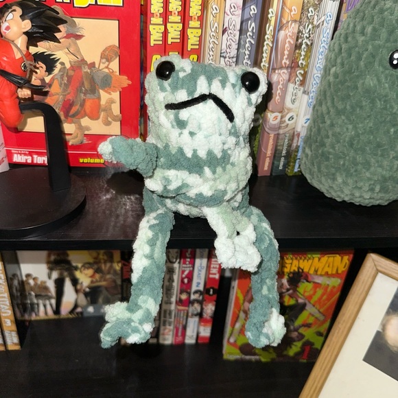 Grumpy crochet leggy frogs (1 mystery frog unless color requested) - Picture 2 of 5
